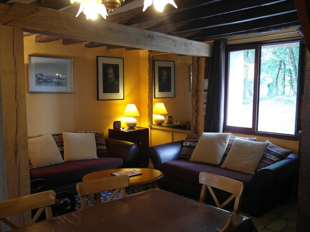 Les Chaumieres Du Chene Hotel Pouille  Bagian luar foto
